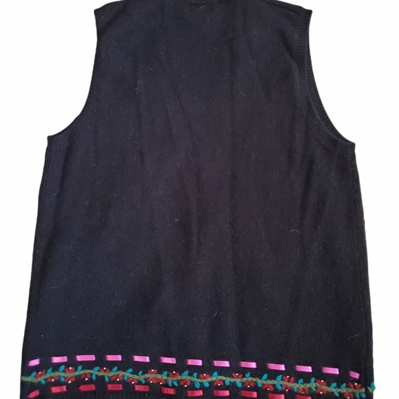 Napa Valley Sweater Vest - Picture 3 of 4